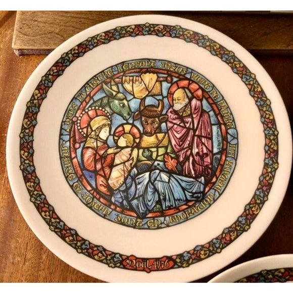 4 D’Arceau Limoges NOEL VITRAIL Stained Glass Religious Christmas Plates 1976-79 - Picture 4 of 10